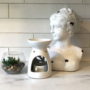 2/$10 Essential Oil/ Wax Melt Burner